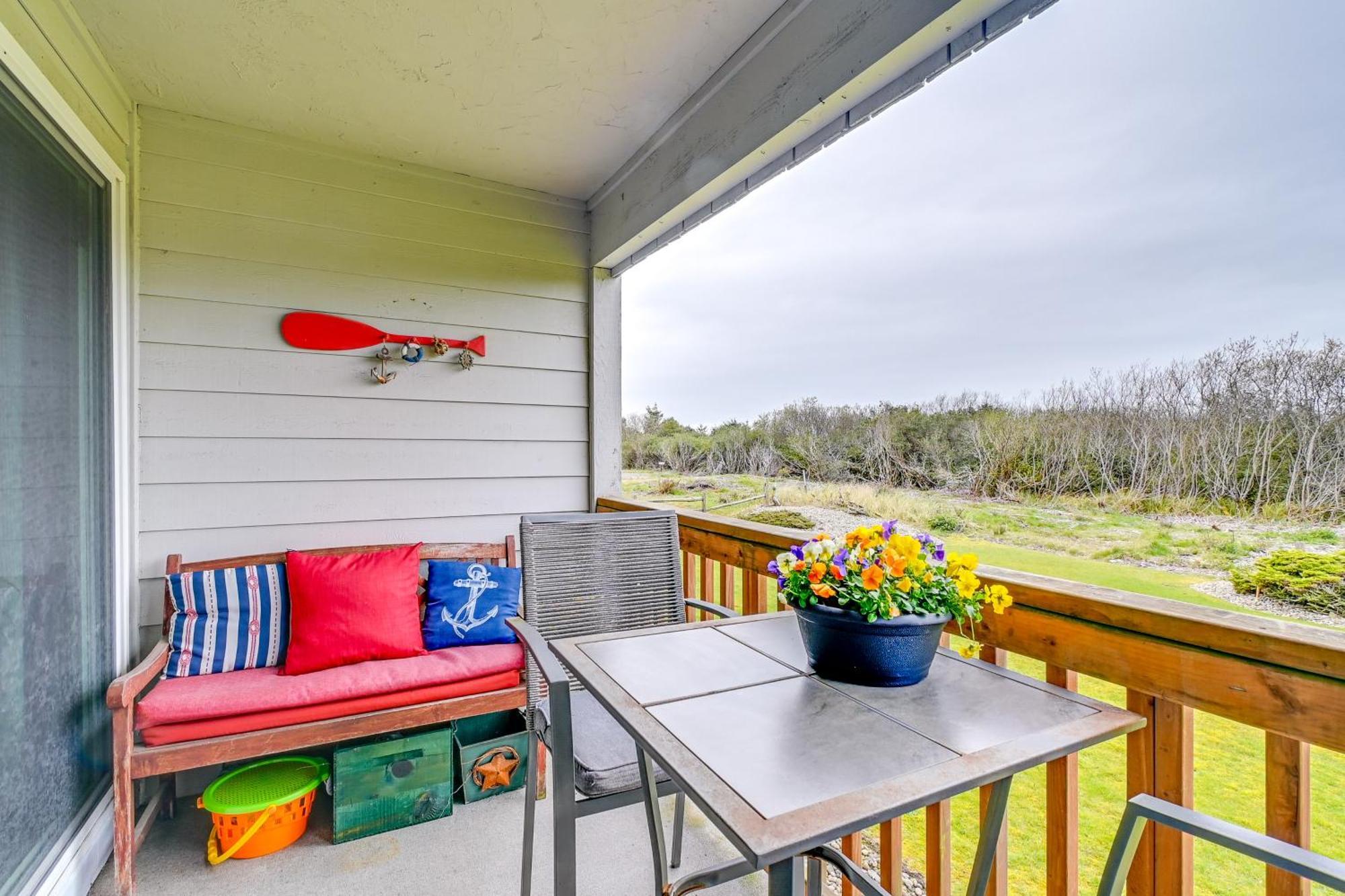 Ocean Shores Condo With Balcony Less Than 1 Mi To Beach! Exteriér fotografie