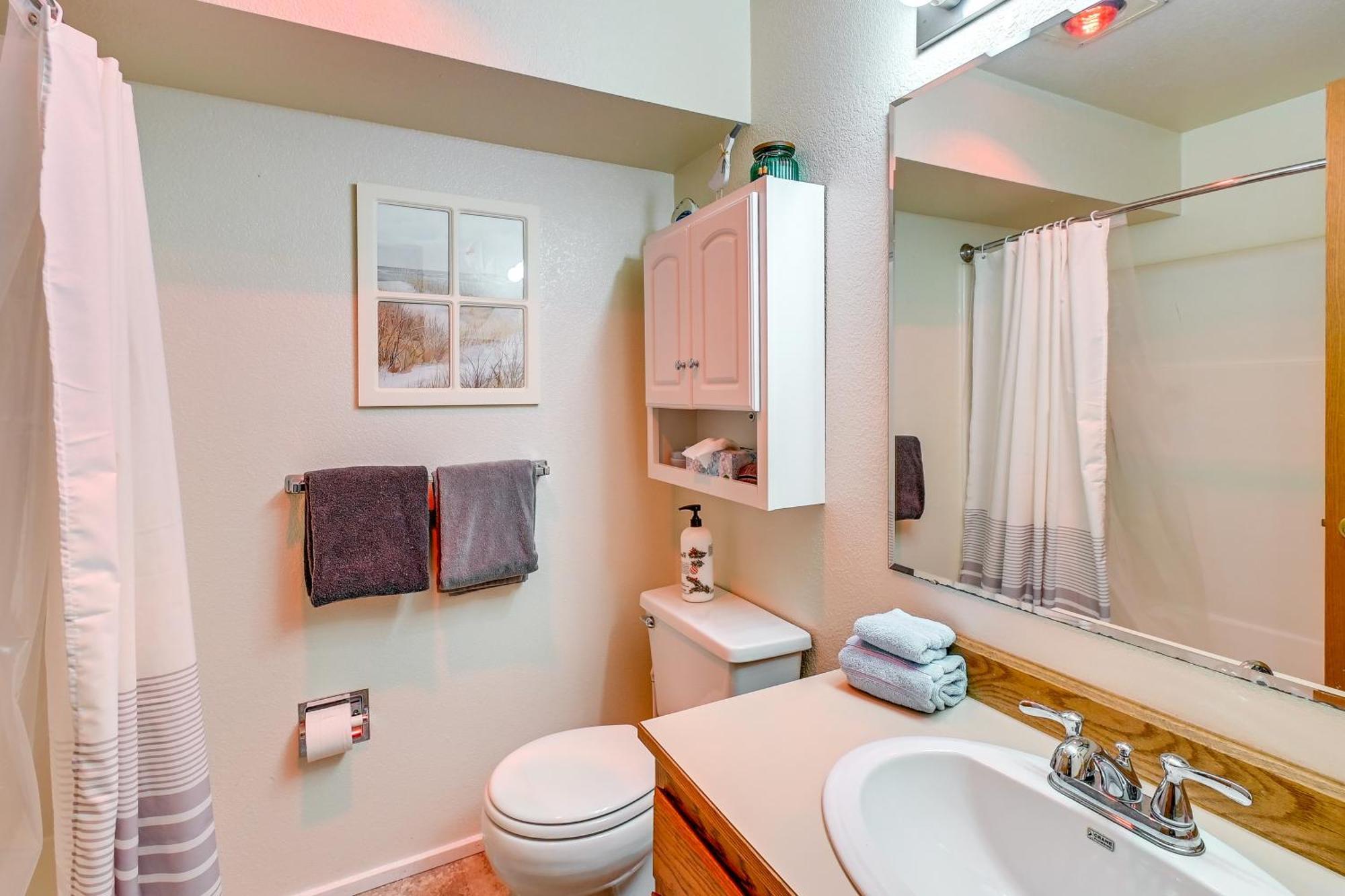 Ocean Shores Condo With Balcony Less Than 1 Mi To Beach! Exteriér fotografie